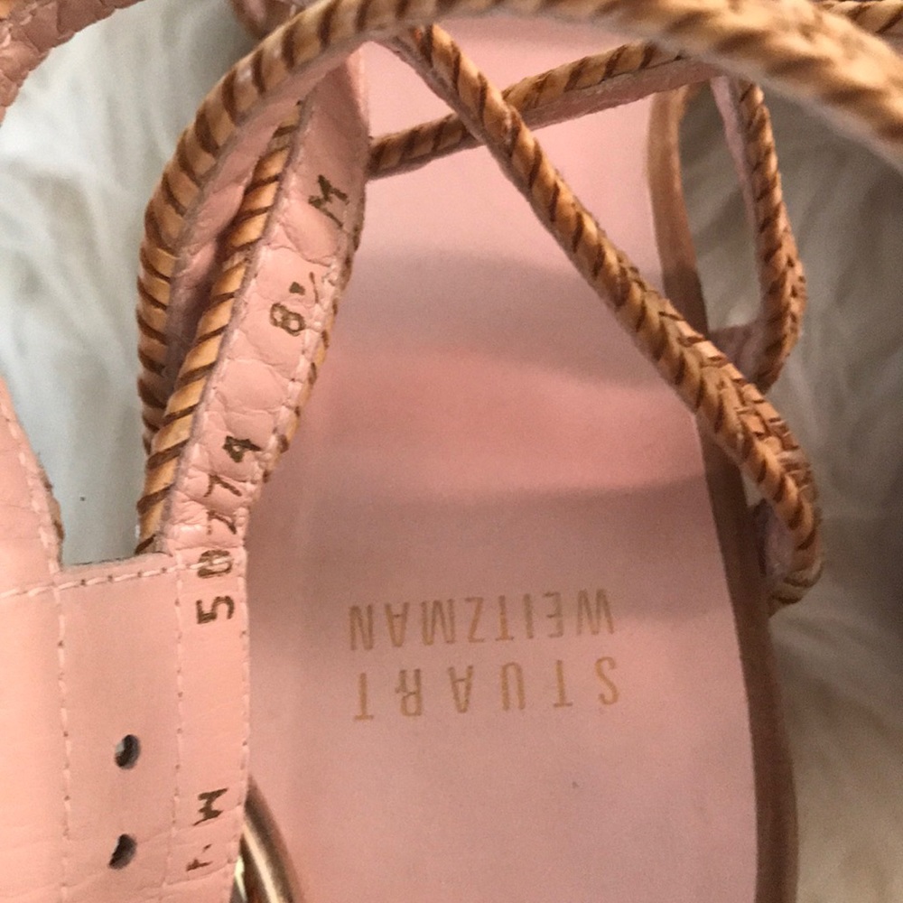 Stuart Weitzman - Picture 7 of 8
